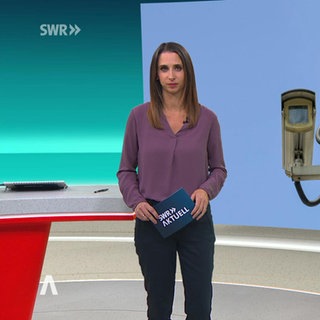 Nachrichtensprecherin Denise Schneider.