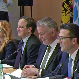 Gordon Schnieder (CDU) bei seiner ersten MPK als Ministerpräsident von Rheinland-Pfalz.