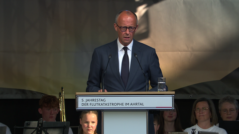 Bundeskanzler Friedrich Merz bei der Gedenkveranstaltung zur Ahrkatastrophe.