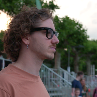 Heimlich filmen mit Kamera-Brillen, sogenannten Smart Glasses: Wie gefährlich ist das? Ist es legal?