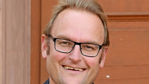 Markus Zwick ist Oberbürgermeister der Stadt Pirmasens. 