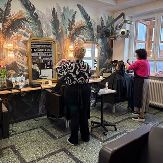Der Friseursalon in Glan-Münchweiler im Kreis Kusel hat Anfang des Jahres genderneutrale Preise eingeführt.