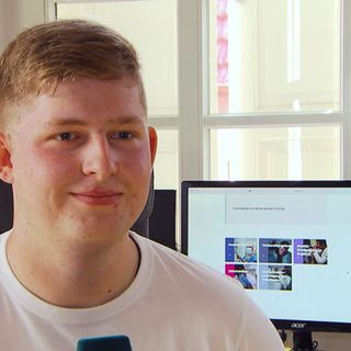 Moritz Krauß ist einer von 15 glücklichen Stipendiaten, die in Ungarn Medizin studieren können ohne ein Einser-Abi haben zu müssen.