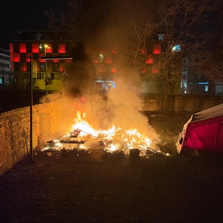 Im Februar hatte in Kaiserslautern ein Zelt mit Kälte-Iglus für Obdachlose gebrannt.