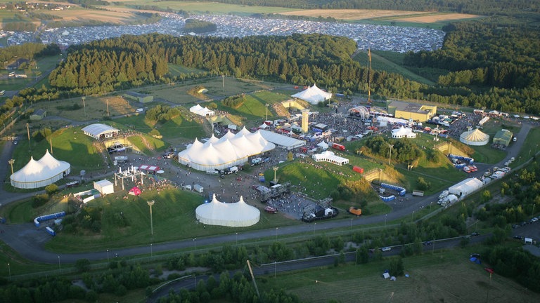 Blick auf das Gelände der Nature One 2007 aus der Luft