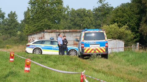 In der Nähe von Weitefeld wurde eine Leiche gefunden - der Tatverdächtige des mutmaßlichen Dreifachmordes im April
