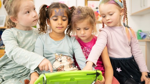 Kinder in der Kita aus Kirchen