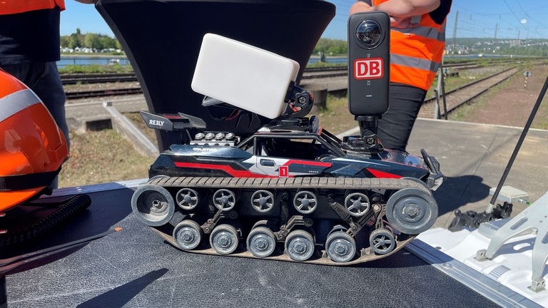 Die Deutsche Bahn überprüft die rechte Rheinstrecke in Koblenz.