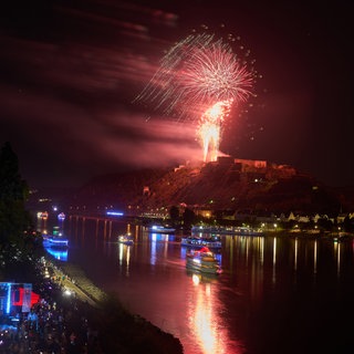 Brandgefahr bei Rhein in Flammen: Grüne wollen Feuerwerk verhindern. 