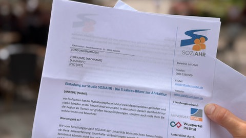 Susanne Bell in Bad Neuenahr-Ahrweiler für das Forschungsprojekt Soziahr.