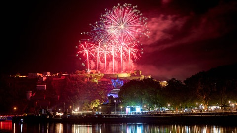 Feuerwerk bei Rhein-in-Flammen in Koblenz