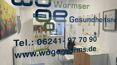Eingangsbereich der Post-Covid-Ambulanz Worms 