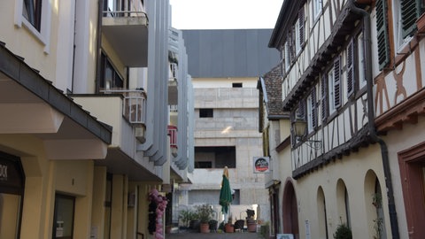 Leeres Hertie Kaufhaus in Neustadt