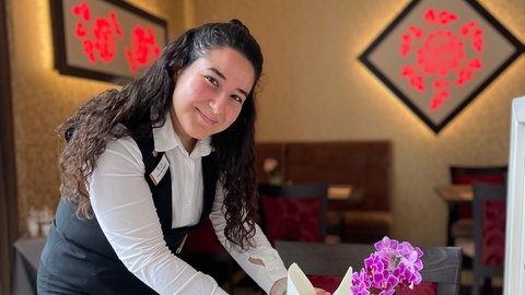 Celeste Sanfilippo bei der Arbeit im Hotel.