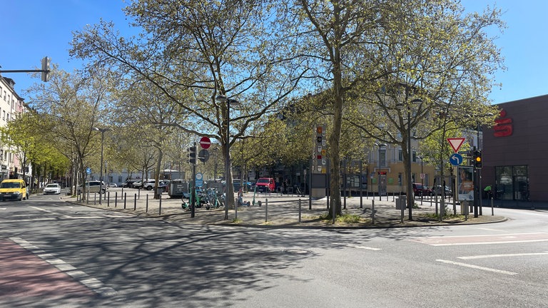 Der Goerdeler Platz im Ludwigshafener Stadtteil Hemshof.
