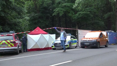 Am Rand der L151 zwischen Hermeskeil und dem saarländischen Nonnweiler wurde die tote Frau entdeckt.