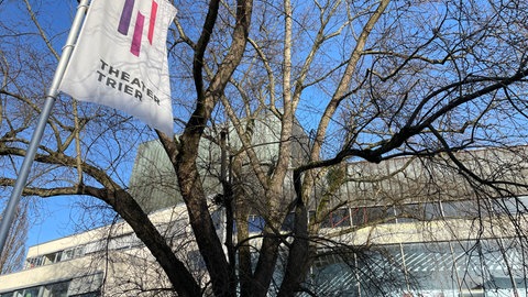 Das Gebäude des Theaters Trier ist dringed sanierungsbedürftig.