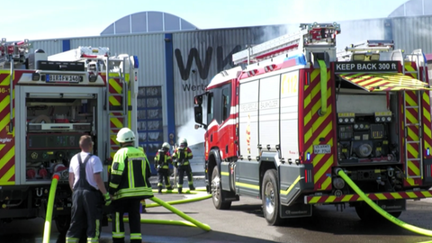 Brand in einem Elektro-Recycling-Betrieb in Baumholder  