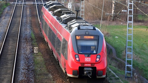 Symbolbild Regionalzug