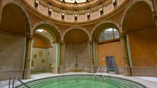 Becken im Friedrichsbad Baden-Baden