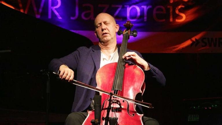 Cellist Ernst Reijseger