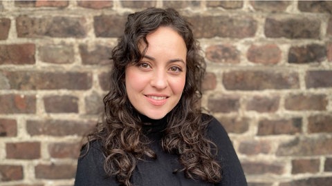 Theresa Gunkel, Moderatorin und Redakteurin bei SWR Kultur am Abend
