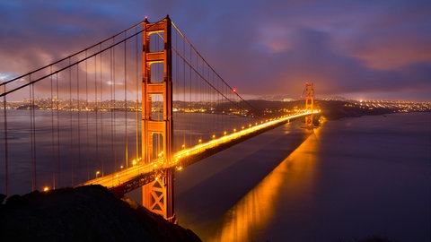 Golden Gate Bridge in der Dämmerung