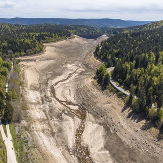 Symbolbild: Luftbild von der Schwarzenbachtalsperre, 2026