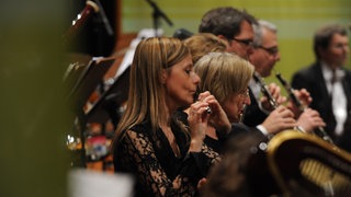 Orchestermusiker beim Musizieren