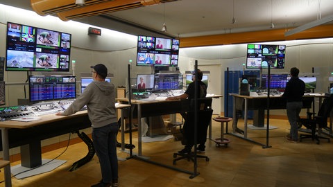 Die Sendeabwicklung der ARD-Südschiene in Baden-Baden © SWRUdo Fettig