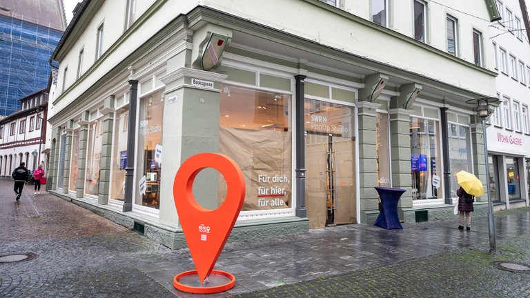 Das PopUp Studio der SWR Regiotour 2025 in Schwäbisch Gmünd