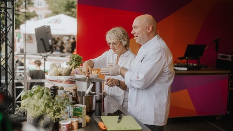Die Highlights der Festivalmeile auf dem SWR Sommerfestival in Stuttgart 2024. ©SWRRonny Zimmermann