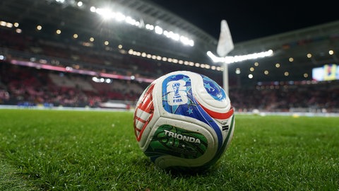 Der neue WM Ball "Trionda"
