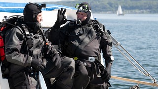 Paul Schott (Tim Wilde), Robert Marquardt (Peter Trabner)