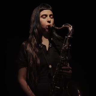 SWR NEWJazz Meeting 2026: Die Saxofonistin und Videokünstlerin Camila Nebbia