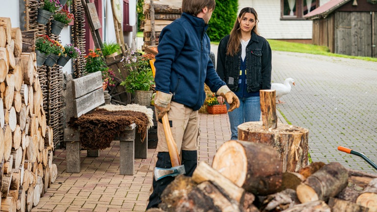 Bilder der Folge 1313 "Aus der Deckung"