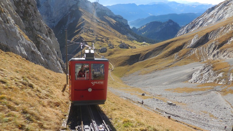 30 Minuten benötigt die Pilatusbahn für die 4,6 Km lange Strecke
