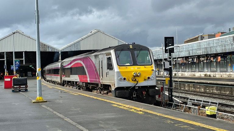 Der Enterprise-Zug vor der Abfahrt in Dublin