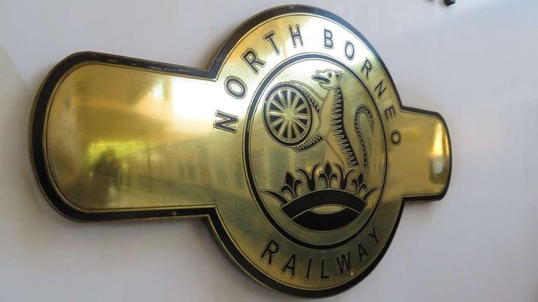 Läßt den kolonialen Glanz wieder aufleben: die North Borneo Railway wurde 1898 eröffnet und bietet seit dem Jahr 2000 wieder Dampflokfahrten für Touristen an.