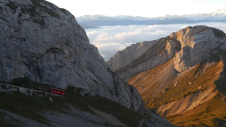 Die erste Bahn am Morgen
