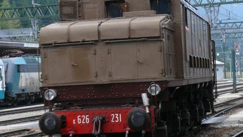 E 626 231