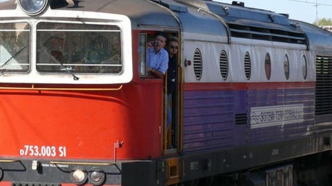 Diesellok 753.003 (Taucherbrille)