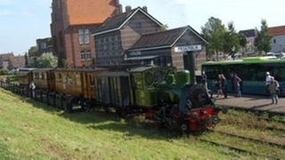 Dampfzug in Medemblik