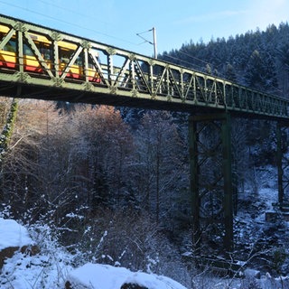 Brücke nach Forbach