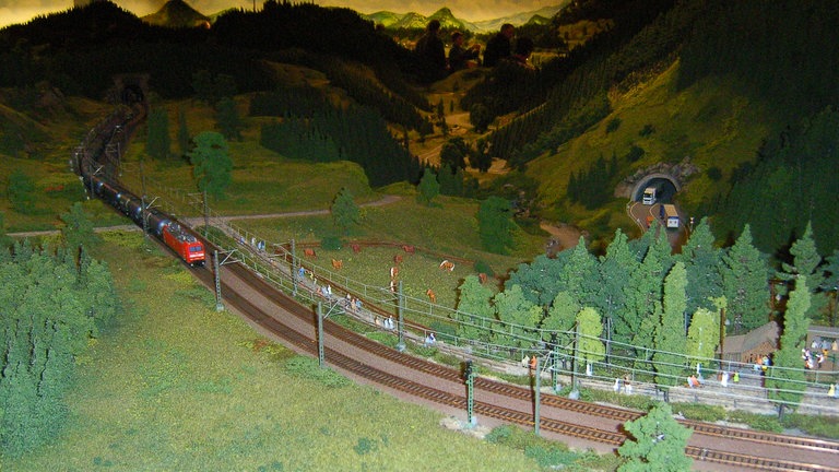 Impressionen der Schwalzwaldbhan-Modellbahn