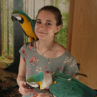 Anke Müller mit Ara