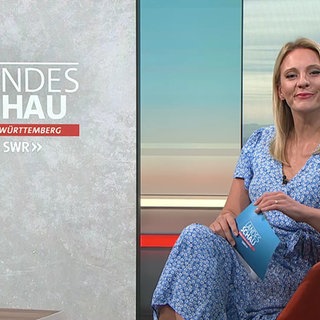 Moderatorin Jana Kübel
