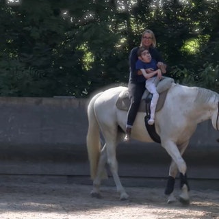 Silke Plöns leitet ein Zentrum für therapeutisches Reiten