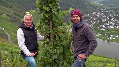 Elaine und Kosie van der Merwe im Weinberg an der Mosel