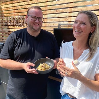 Steffen Blömacher kocht mit Susanne Nett Kappes.